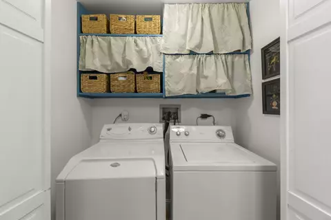Other - 1725 Maple Leaf Ct, Wheaton, IL 60187 photo 8 of 9