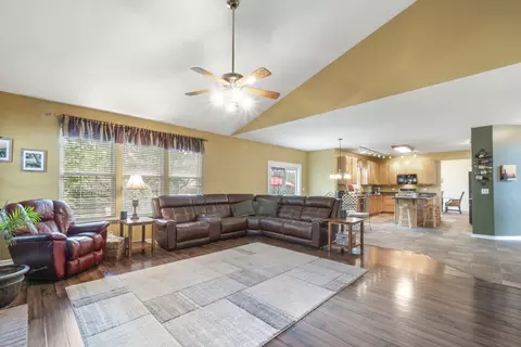 Other - 3 Walbridge Ct, Algonquin, IL 60102 photo 5 of 12