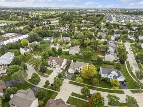 View/Area - 3 Walbridge Ct, Algonquin, IL 60102 photo 3 of 6