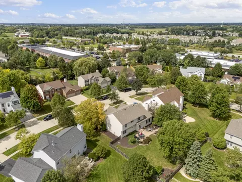 View/Area - 3 Walbridge Ct, Algonquin, IL 60102 photo 5 of 6