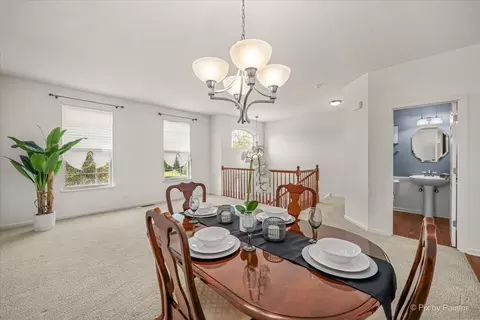 Dining - 1005 Alberta Rd, Elgin, IL 60124 photo 1 of 1