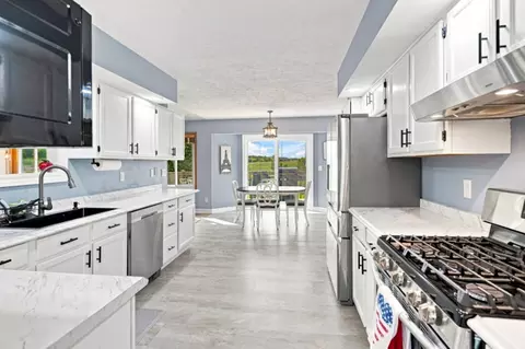 Kitchen - 3203 Tuggle Dr, Cherry Valley, IL 61016 photo 2 of 2