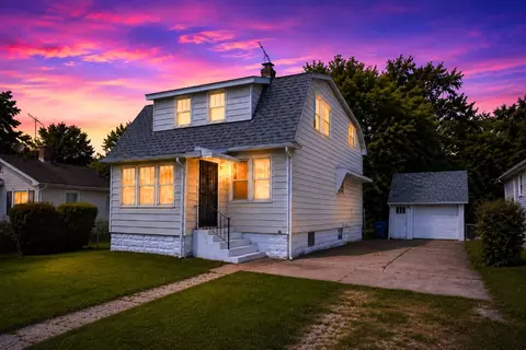 12751 Irving Ave, Blue Island, IL 60406