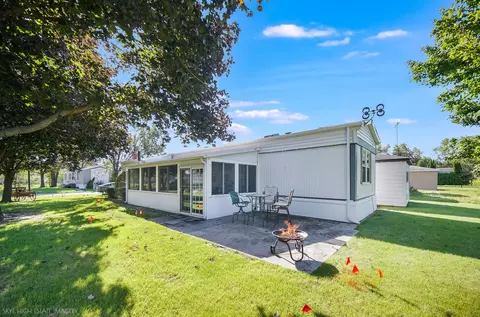 192 Whipporwill Dr, Beecher, IL 60401 photo 14