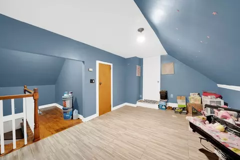 Entry Way - 4208 S Artesian Ave, Chicago, IL 60632 photo 1 of 1