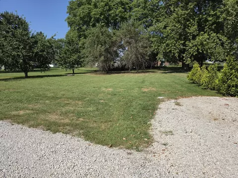 Exterior - 102 E Washington St, Danforth, IL 60930 photo 11 of 11