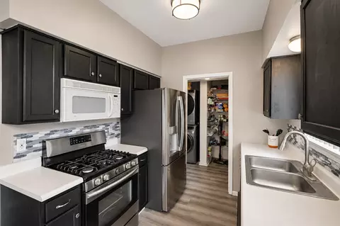 Kitchen - 21242 W Edison Ln, Plainfield, IL 60544 photo 2 of 2