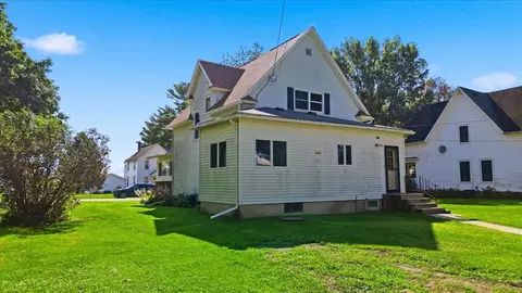 Exterior - 222 Wilson Ave, Chadwick, IL 61014 photo 2 of 4