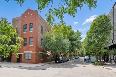 2340 N Elston Ave #3F, Chicago, IL 60614