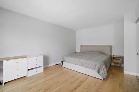 Bedroom - 411 Hickory Dr #411, Wheeling, IL 60090 photo 1 of 3