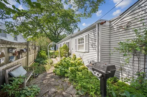 Exterior - 231 Latrobe Ave, Northfield, IL 60093 photo 5 of 5