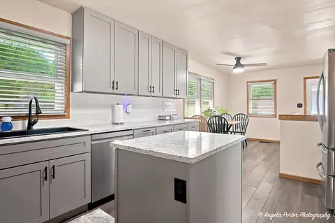 Kitchen - 4707 William St, Mchenry, IL 60051 photo 1 of 6