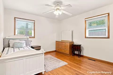 Bedroom - 4707 William St, Mchenry, IL 60051 photo 3 of 3