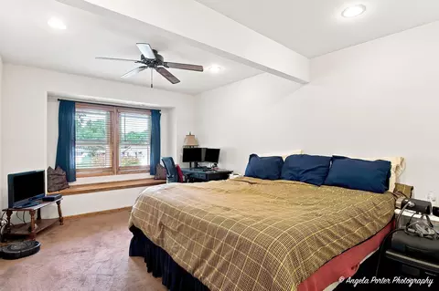 Bedroom - 4707 William St, Mchenry, IL 60051 photo 1 of 3