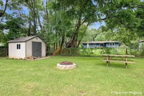 Exterior - 4707 William St, Mchenry, IL 60051 photo 5 of 8
