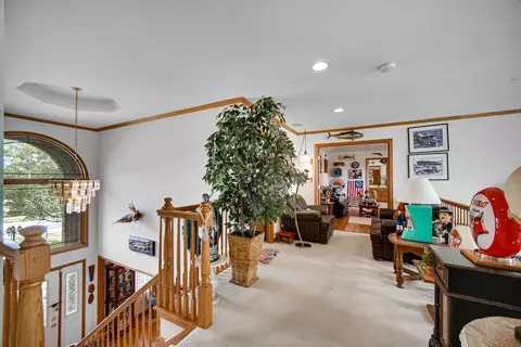 Entry Way - 19331 Everett Ln, Mokena, IL 60448 photo 3 of 4