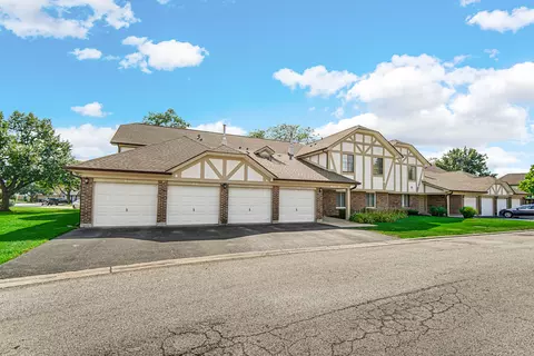9151 Sutton Ct #93, Orland Park, IL 60462