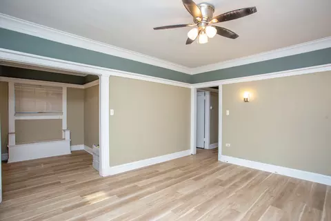 Living - 7521 S Champlain Ave, Chicago, IL 60619 photo 3 of 4