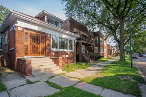 Exterior - 7521 S Champlain Ave, Chicago, IL 60619 photo 2 of 5