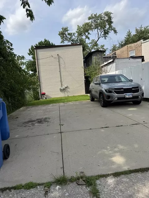 707 E 92nd Pl, Chicago, IL 60619 photo 9