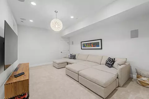 Other - Undisclosed, Mount Prospect, IL 60056 photo 5 of 8