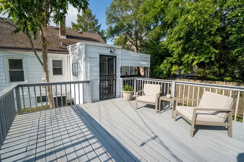 Exterior - 201 E 143rd St, Dolton, IL 60419 photo 3 of 4