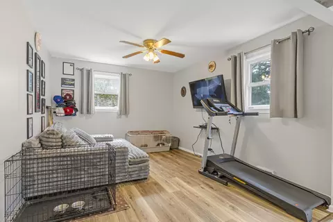 Other - 309 E Walnut St, Roselle, IL 60172 photo 2 of 6