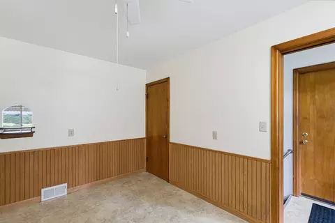 Entry Way - 1024 25th St, Moline, IL 61265 photo 2 of 2