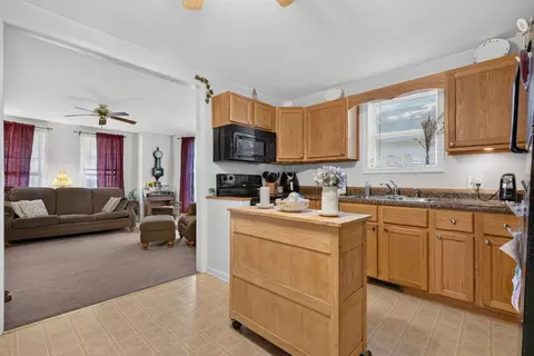 Other - 206 E Waupansie St, Dwight, IL 60420 photo 2 of 5