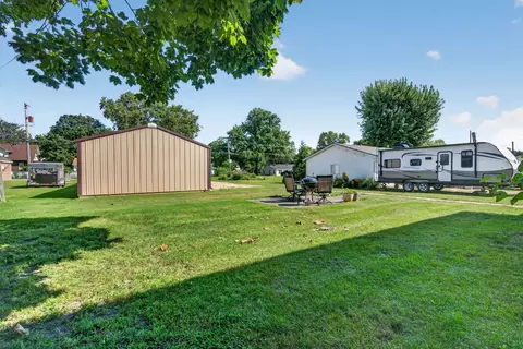 Exterior - 206 E Waupansie St, Dwight, IL 60420 photo 5 of 10