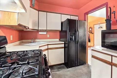 Kitchen - 3816 W 84th Pl, Chicago, IL 60652 photo 1 of 1
