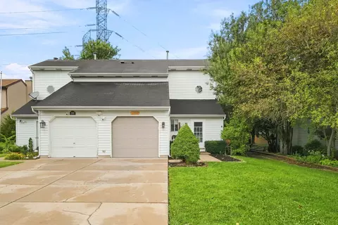 Exterior - Undisclosed, Aurora, IL 60505 photo 7 of 7