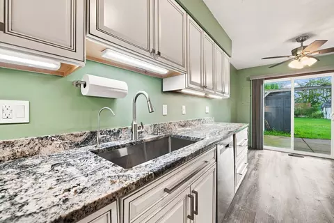 Kitchen - Undisclosed, Aurora, IL 60505 photo 4 of 7