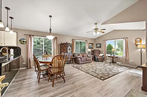 Living - 3912 Boone Creek Cir, Mchenry, IL 60050 photo 2 of 3