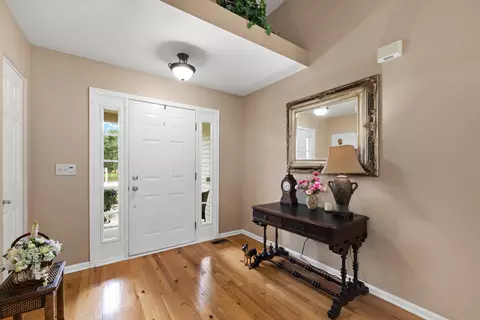 Entry Way - 3912 Boone Creek Cir, Mchenry, IL 60050 photo 1 of 4