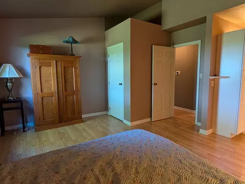 Bedroom - 1016 Baxter Ln #1, Freeport, IL 61032 photo 3 of 5