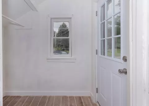 Entry Way - 5320 33rd Ave, Moline, IL 61265 photo 1 of 2
