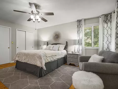 Bedroom - 572 Baintree Rd, Davis, IL 61019 photo 1 of 2