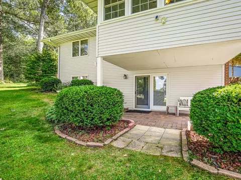 Exterior - 572 Baintree Rd, Davis, IL 61019 photo 8 of 8
