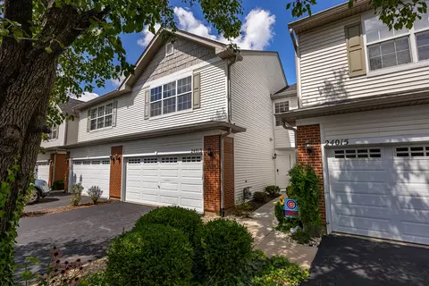 Exterior - 24013 W Walnut Cir W, Plainfield, IL 60585 photo 3 of 6