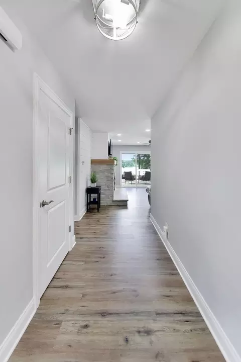 Entry Way - 1929 Baintree Rd, Lake Summerset, IL 61019 photo 1 of 2