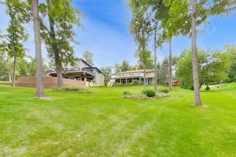 Exterior - 1929 Baintree Rd, Lake Summerset, IL 61019 photo 3 of 9