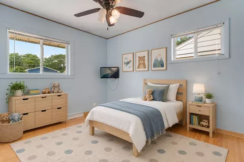 Bedroom - 2808 S 10th Ave, Broadview, IL 60155 photo 4 of 5