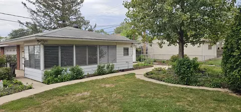 Exterior - 2402 Cedar St, Rolling Meadows, IL 60008 photo 13 of 16