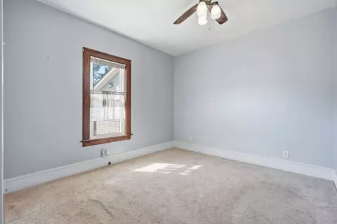 Bedroom - 3155 18th Ave, Moline, IL 61265 photo 3 of 3