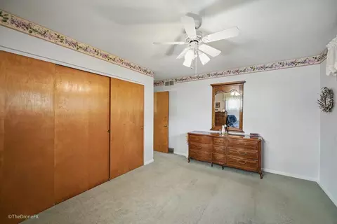Bedroom - 1006 Arbor Ave, Wheaton, IL 60189 photo 2 of 3