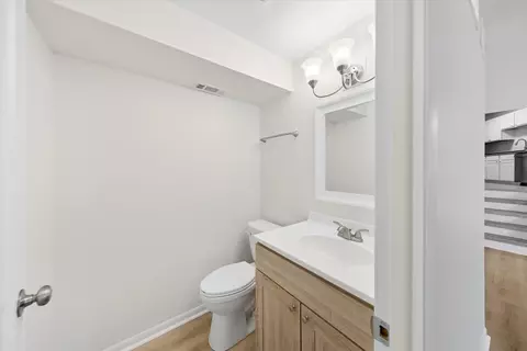 Bath - 403 Monet Cir, Bolingbrook, IL 60440 photo 1 of 4