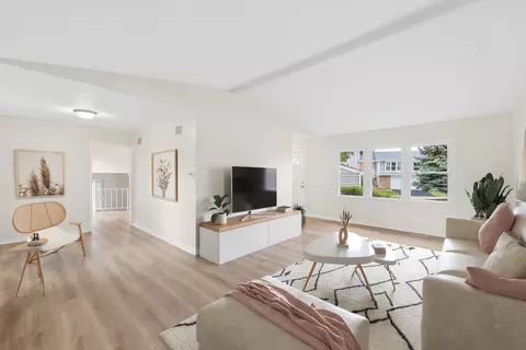 Living - 403 Monet Cir, Bolingbrook, IL 60440 photo 2 of 6
