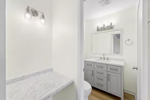 Bath - 403 Monet Cir, Bolingbrook, IL 60440 photo 2 of 4