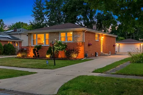 14828 Saint Louis Ave, Midlothian, IL 60445